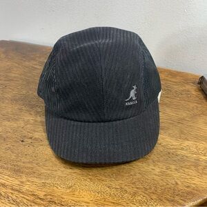 Kangol vintage unisex hat. New